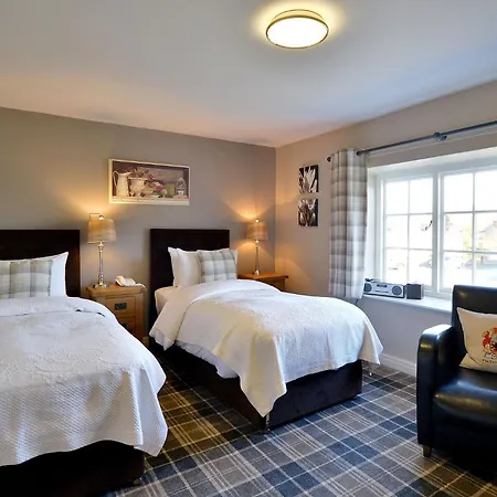 Inn The Fairfax Arms