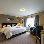 Han/Misafirhane The Fairfax Arms 4*