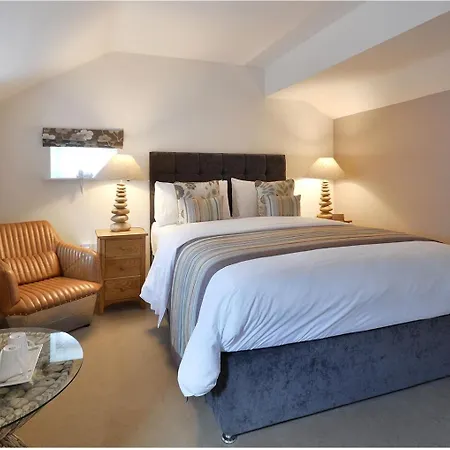 The Fairfax Arms بيت ريفي 4*