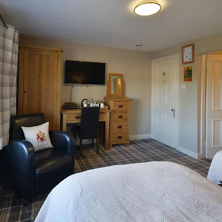 The Fairfax Arms Inn 4*