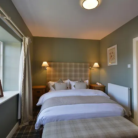 The Fairfax Arms بيت ريفي 4*